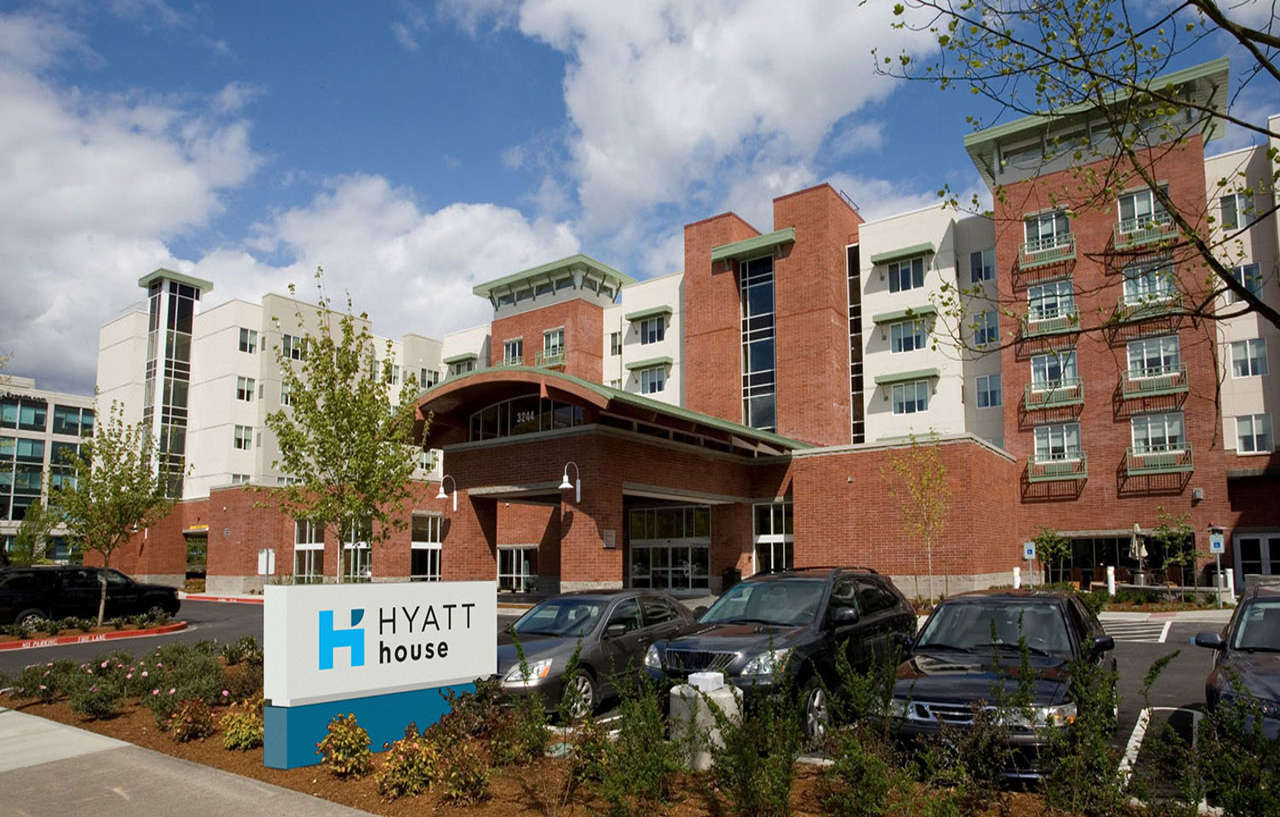Hyatt House Seattle Bellevue Hotel Exterior photo
